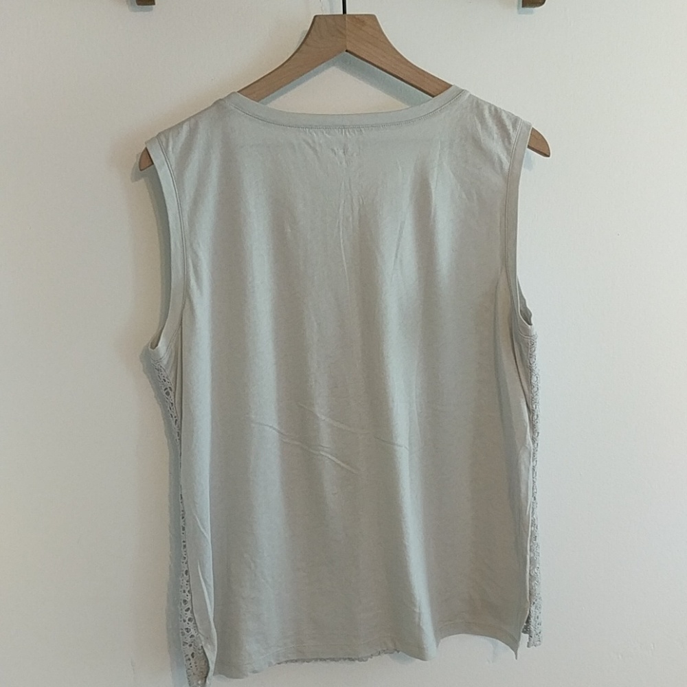 Loft Lace Layered Tank - Large - Picture 5 of 6